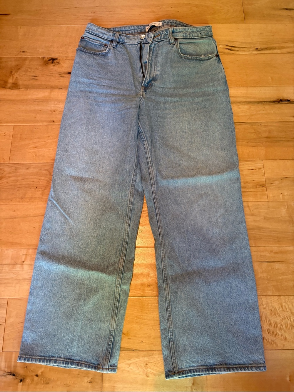 Abercrombie & Fitch Curve Love “The Baggy” Low Rise Jeans